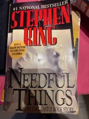 Stephen King Needful Things Paperback - Red & Black Text on Cream Cover